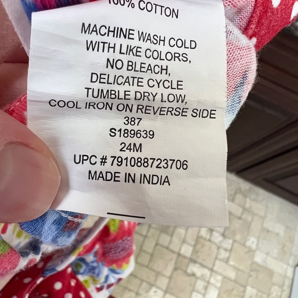 Jumping Fences 24M Red, White, Blue, and Green Floral Tank Top Blouse - Picture 5 of 5